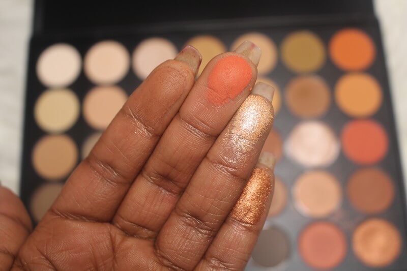 Morphe Brushes 35O palette swatches